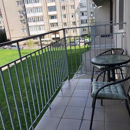 Apartamenty Dzherelna Lviv Exterior foto